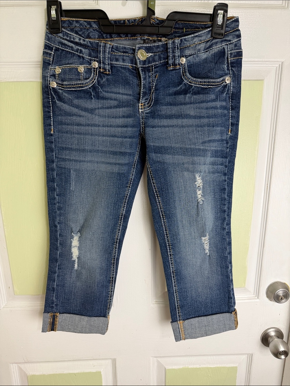 (2412) Ariya Distressed Dark Blue Cropped Jeans, Size: 5/6